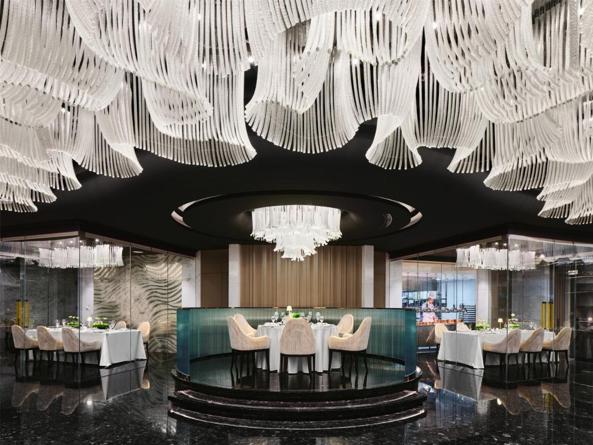 J Hotel, Shanghai Tower - Above All Else, Overlooking The Bund ภายนอก รูปภาพ